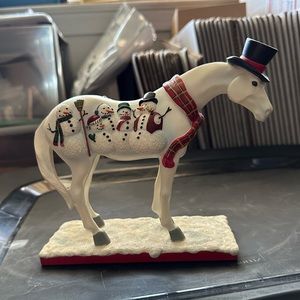 The trail of painted ponies Frosty snowman